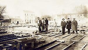 ORANIE UN CHANTIER AVEC FELICIEN COLONGE 03